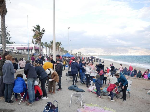 El mal tiempo no impidió que miles de roqueteros disfrutaran de Las Moragas