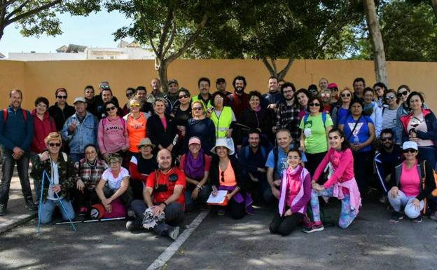 IU alerta de la necesidad de señalizar y cerrar los pozos de las minas de la Sierra de Gádor