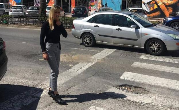 Ciudadanos denuncia el «grave deterioro» del asfaltado de numerosas calles