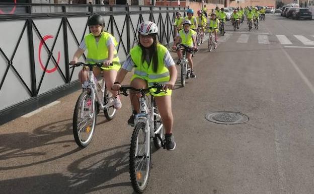 Una ruta cicloturista y entrega de premios, cerró el curso de Educación Vial en el colegio Portocarrero