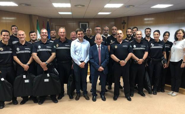 Toda la plantilla de la Policía Local ya tiene chalecos antibala