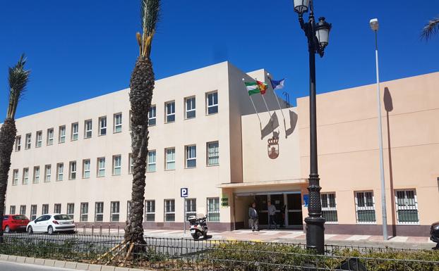 El PP llevará al Congreso la paralización del protocolo del nuevo cuartel