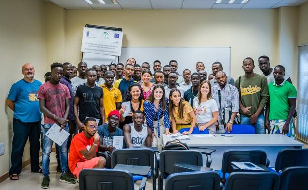 Más de 60 personas reciben su diploma de los cursos de la Estrategia para la Cohesión e Inclusión Social