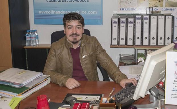 Juan Carlos Oyonarte seguirá presidiendo la Asociación de Vecinos de Las Colinas