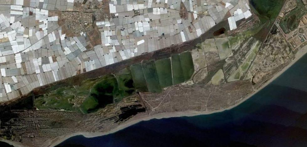 'La redonda' y 'La larga', dos salinas nazaríes en Punta Entinas-Sabinar