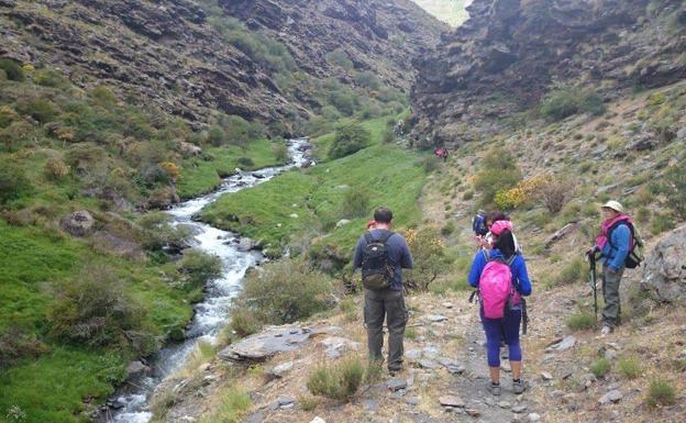 Roquetas prepara casi una veintena de actividades en la naturaleza
