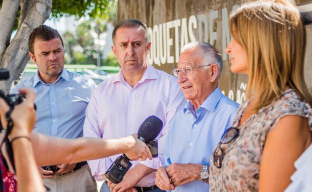 Los próximos presupuestos y el gobierno de Amat, pendientes de la crisis de Vox