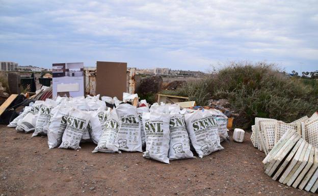 PP y Vox rechazan la propuesta de IU-TD-EQ de medidas contra los residuos en la Ribera de la Algaida