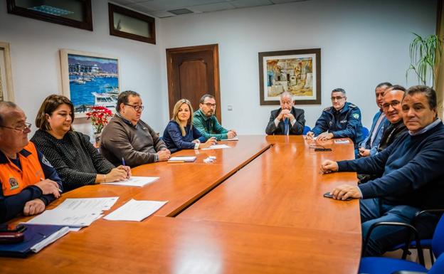 Casi una veintena de dotaciones de Policía Local velarán por la seguridad de Las Moragas de Roquetas
