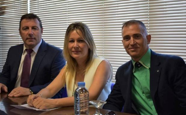 El grupo de Ciudadanos en Roquetas se rompe con la salida de Lourdes García