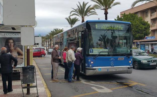 El Ayuntamiento ya tiene listo el pliego para licitar el futuro bus urbano