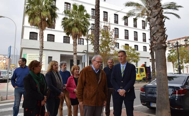 Ayuntamiento de Vícar y Junta buscan la forma de dar el último impulso al Centro de Formación