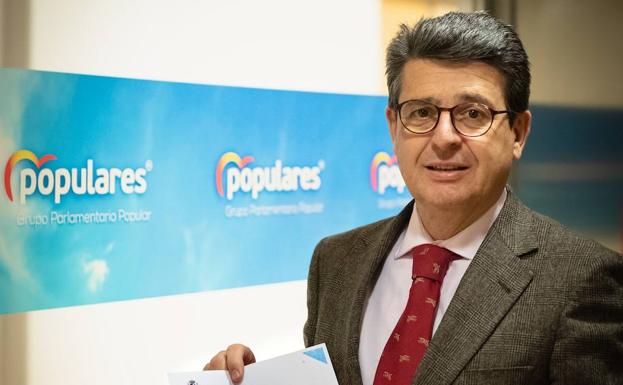 Matarí pide la comparecencia «urgente» del ministro ante el anuncio de la comisaría de Roquetas