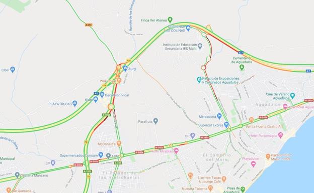 Tráfico lento en los accesos a la A7 y en la incorporación de Aguadulce, este viernes