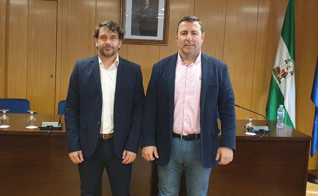 Daniel Zalalla toma posesión del acta de concejal de Roquetas en el grupo de Ciudadanos
