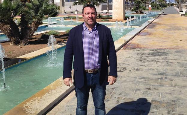 Cs se muestra dispuesto a colaborar con el Ayuntamiento de Roquetas ante el coronavirus pero pide información y participación