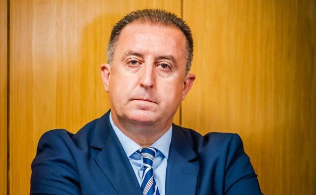 El concejal roquetero Barrionuevo dona su sueldo para apoyar al sector comercial y turístico