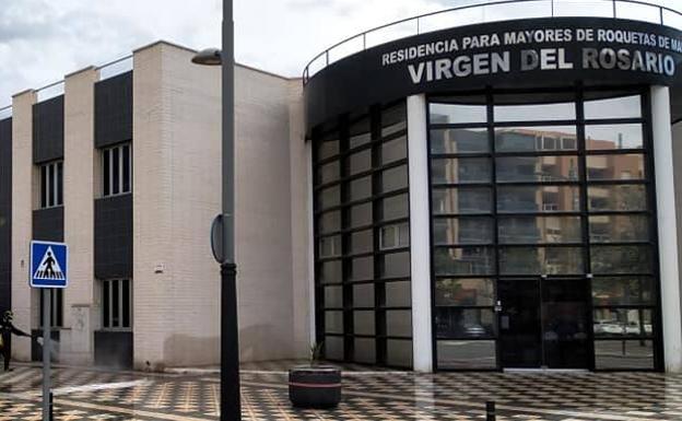 Al menos cuatro fallecidos por Covid-19 en la residencia de mayores de Roquetas