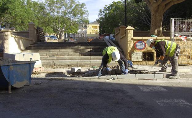 Amat confía en la reactivación de las obras previstas para generar empleo ante la crisis que viene