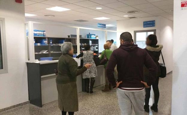 IUTDEQ pide la intervención del Defensor del Pueblo ante el colapso de los servicios de Estadística de Roquetas