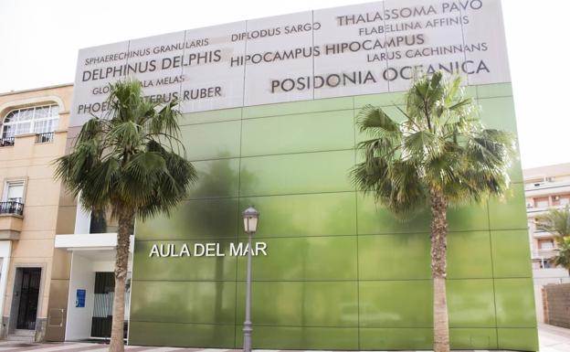 El Aula del Mar de Roquetas programa nuevas conferencias que serán presenciales y online
