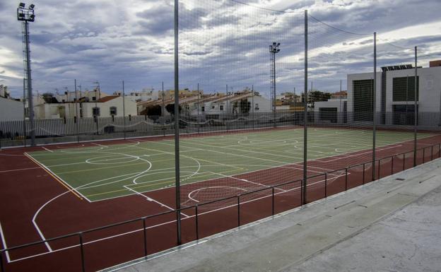 Deportes prepara un plan «lento y pausado» para abrir las instalaciones deportivas municipales