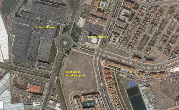 La oposición de Roquetas fuerza un Pleno extraordinario para instar al alcalde a reclamar los 16 millones del convenio del hospital