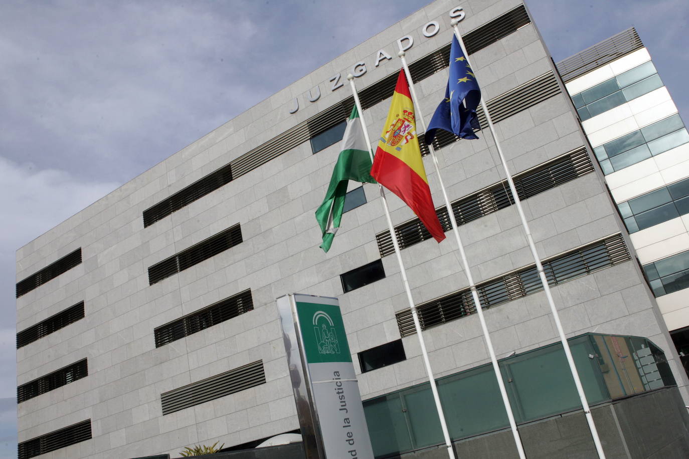 Le piden casi 10 años de prisión por intentar matar a pedradas a su pareja en Aguadulce