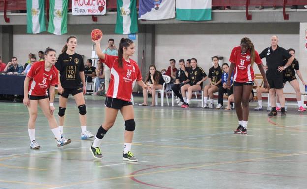 Roquetas prevé gastar casi 600.000 euros en el mantenimiento de instalaciones deportivas