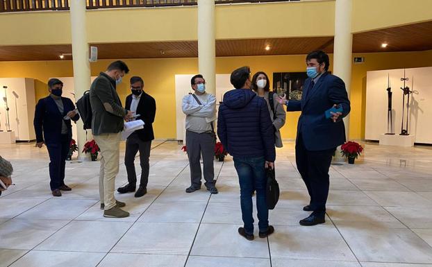 Técnicos de Red.es visitan Roquetas para conocer sus proyectos de 'destino turístico inteligente'