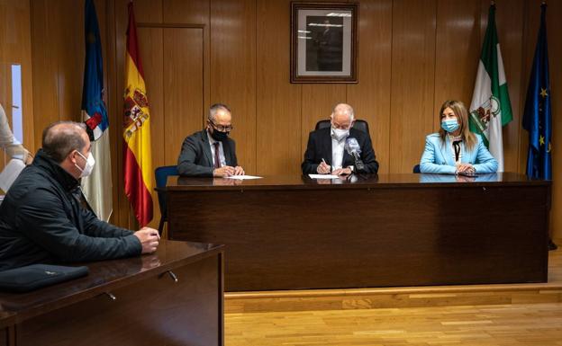 Las expropiaciones retrasan el acceso a la A7 por la calle Galán de Aguadulce, según Amat