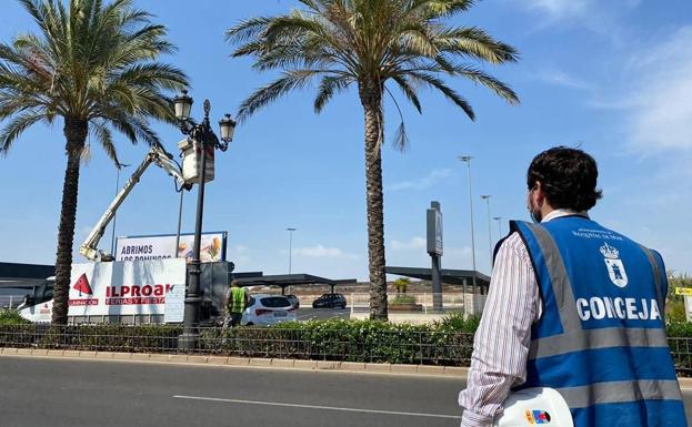 Licitada renovación del alumbrado de Roquetas centro, Aguadulce y Urbanización