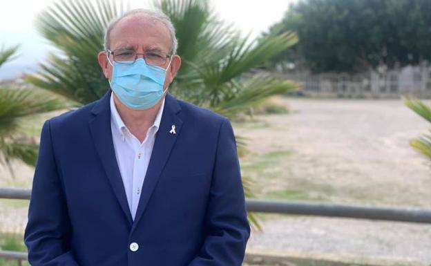 El alcalde de Vícar comunica que ha dado positivo en covid-19