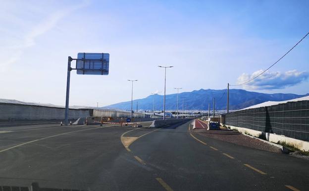 La Junta remodelará la glorieta sur de acceso a Roquetas desde la Variante