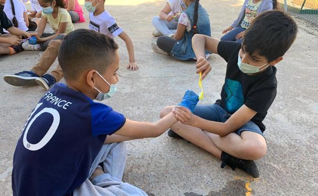 Más de 1.600 escolares participan en los talleres de salud bucodental y hábitos saludables