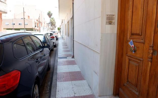 La fallecida de forma violenta en Roquetas era víctima de violencia de género con alejamiento en vigor