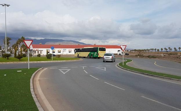Iniciados los trámites para volver a redactar el enlace de la Variante con Las Salinas