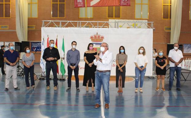 Vícar celebró el vigésimo aniversario de su primer pabellón