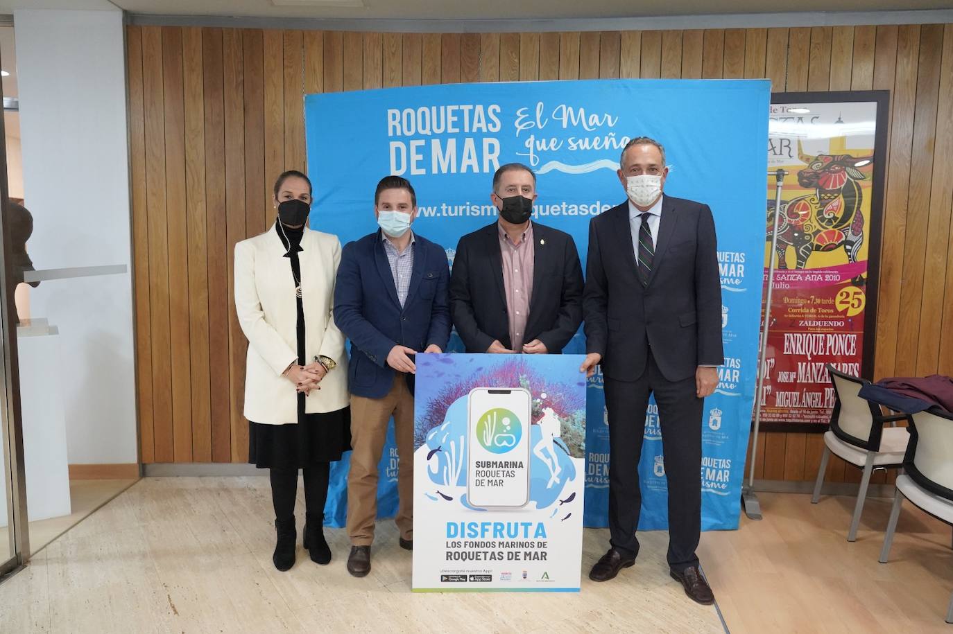 Roquetas lanza una aplicación para impulsar el turismo submarino