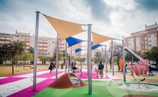 El Parque de Los Bajos de Roquetas estrena nuevos espacios y juegos infantiles