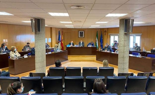 Los recursos de la patronal paralizan el contrato del servicio de ayuda a domicilio