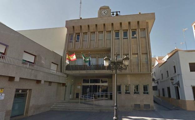 La nueva Oferta de Empleo Público de Roquetas de 2022 prevé 29 plazas, casi la mitad de acceso libre
