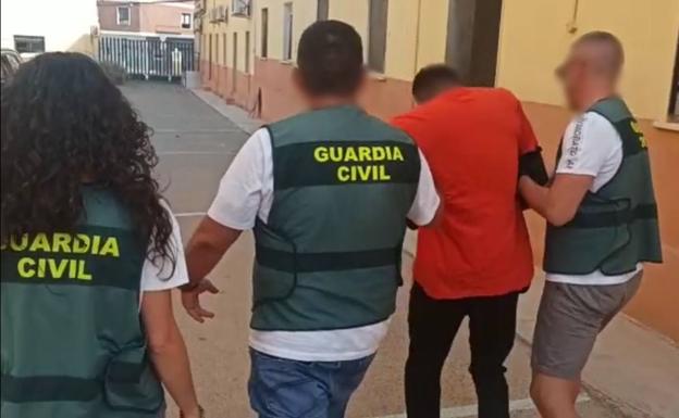 Ingresa en prisión el acusado de agredir sexualmente a dos mujeres en Roquetas de Mar