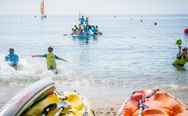 Menores con autismo participan en actividades deportivas de verano en La Romanilla
