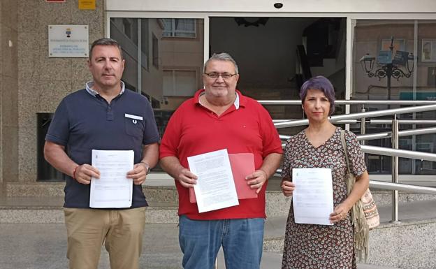 La oposición formaliza la petición de un Pleno para que Barrionuevo explique su denuncia