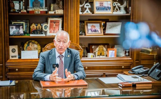 Llamamiento para que los extranjeros se inscriban para votar en las municipales
