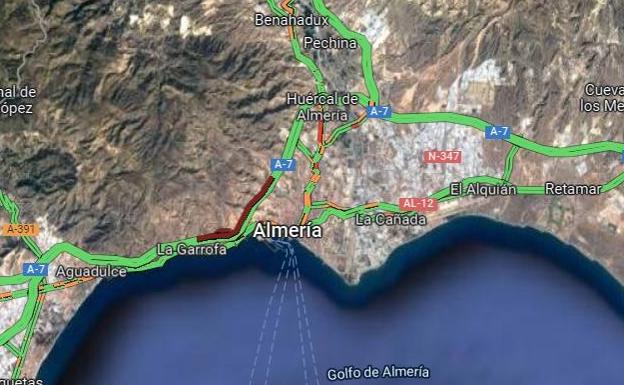 Una colisión múltiple provoca retenciones en la A7 en sentido Málaga a la altura de Castell del Rey