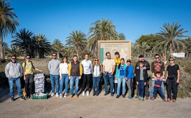 Recogen 200 kilos de basura en la Ribera de la Algaida con motivo del Día de los Humedales