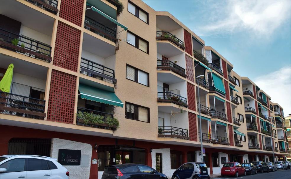 Apartamentos 'Las Yuccas': arquitectura y geometría en Aguadulce