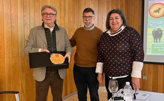 Una conferencia sobre la ganadería de Santa Coloma abre el ciclo de actividades de la Peña Taurina